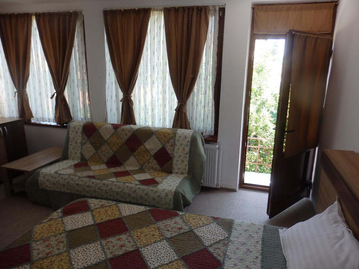 Villa 3 Papuci 康斯坦察 外观 照片